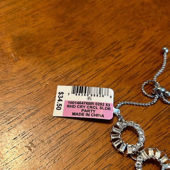 NWT INC Silver-Tone Mixed Crystal Circle Slider Bracelet - Picture 3 of 5